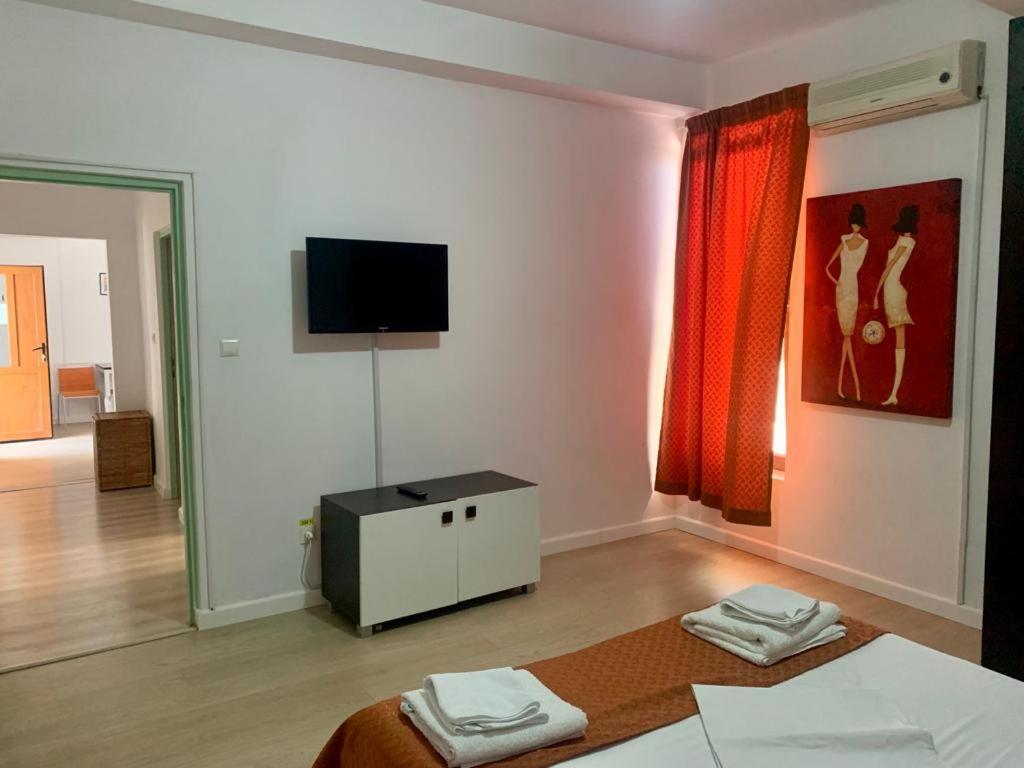 Hostel Cazino Nord Rooms Mamaia Ngoại thất bức ảnh