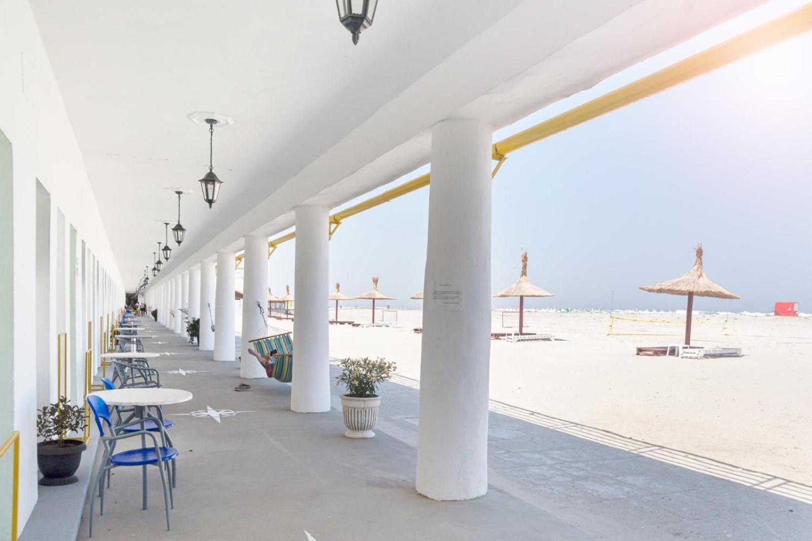 Hostel Cazino Nord Rooms Mamaia Ngoại thất bức ảnh